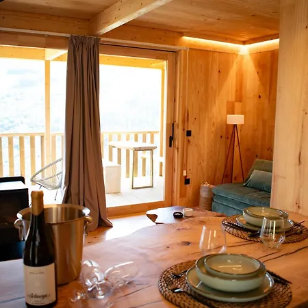 Do Navia Kamp alanı